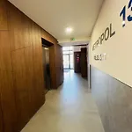 Karzo Lu 210 Free Garage Budapest